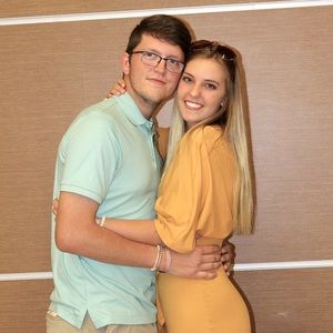 Meet your Posher, Bailey